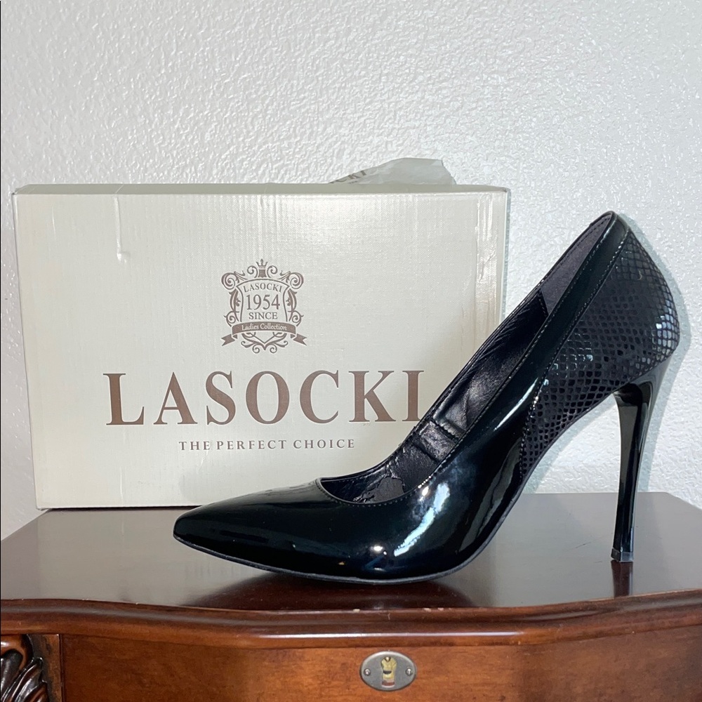 Lasocki Black Patent Leather Pointed-Toe Stiletto Pumps (with Box)
